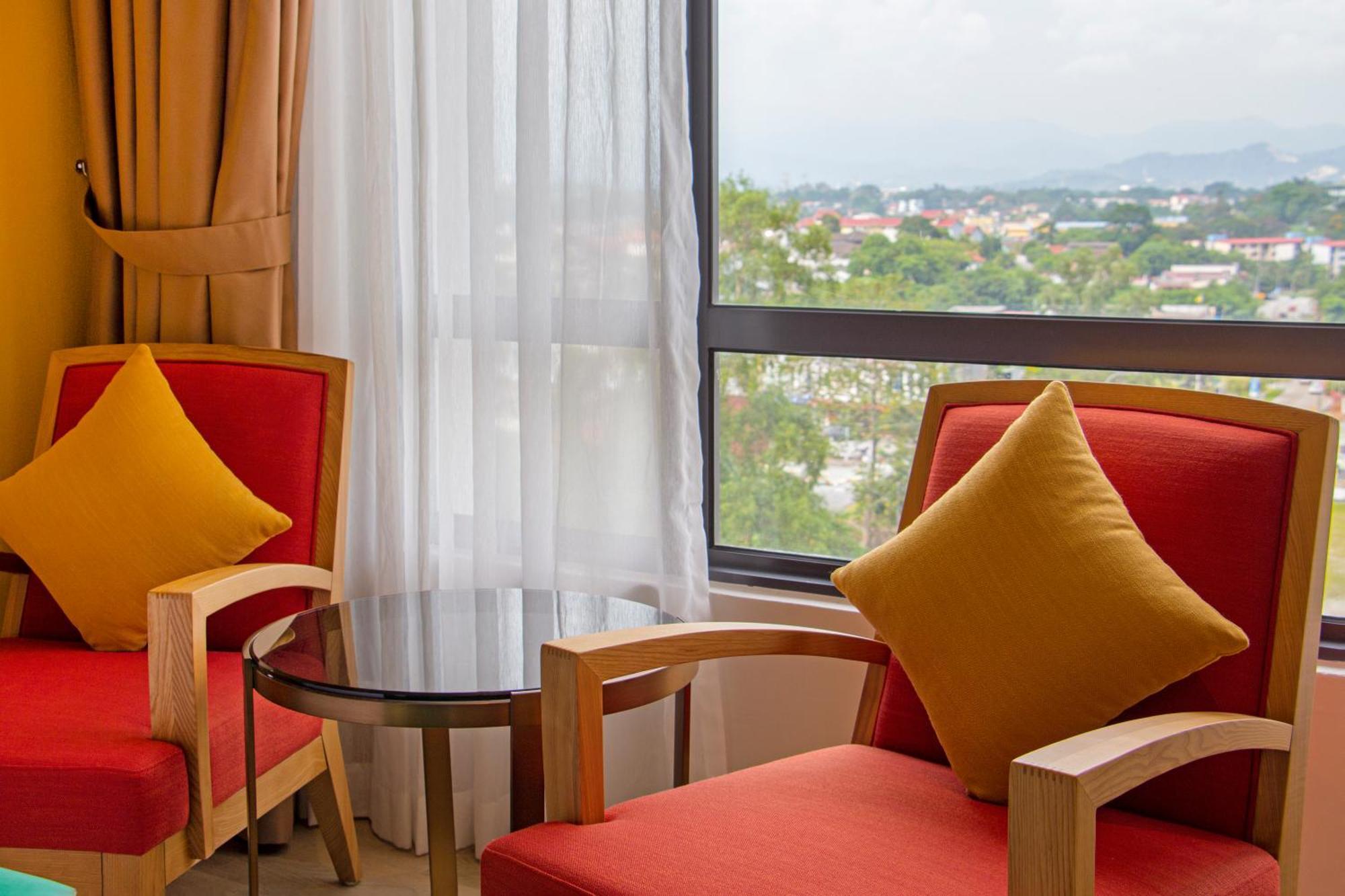 Arena Premier Hotel Seremban Exteriör bild