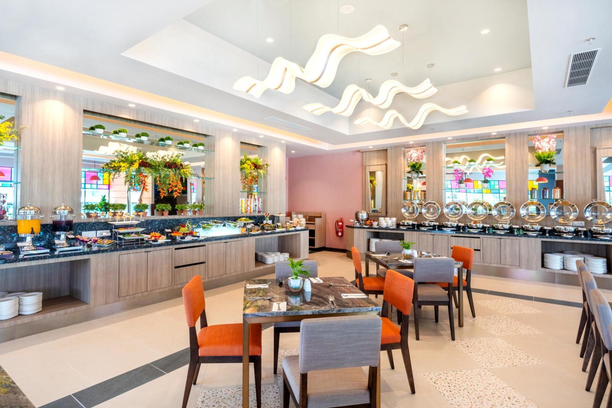 Arena Premier Hotel Seremban Exteriör bild